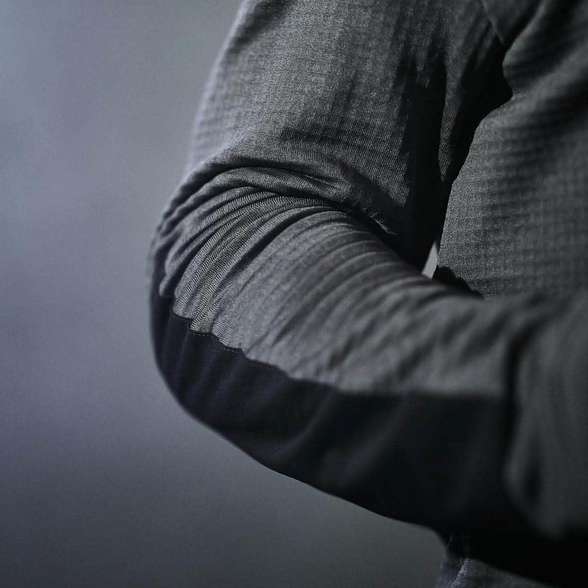 Men’s Half Zip - Polartec Grid Fleece - Image 9
