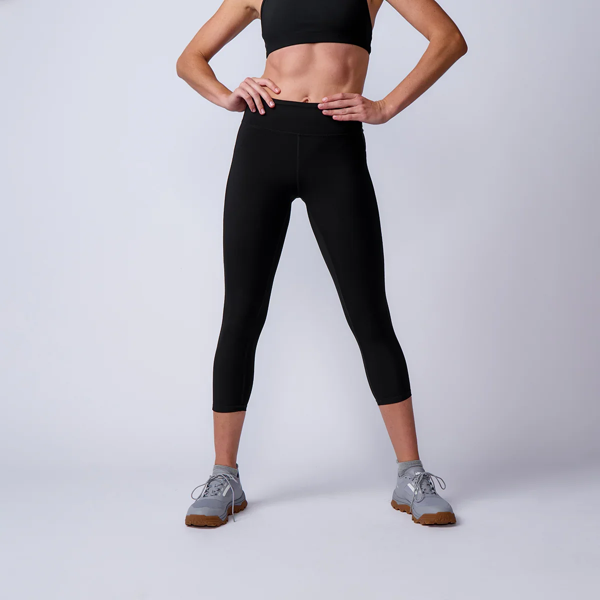 Cropped Training Leggings USA - Image 12
