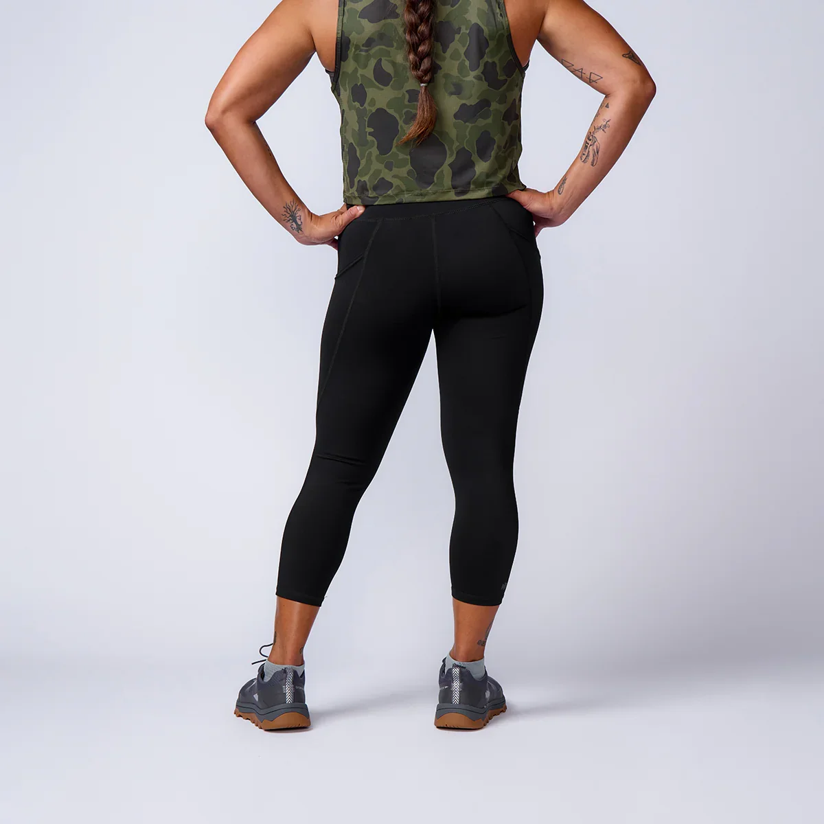 Cropped Training Leggings USA - Image 9